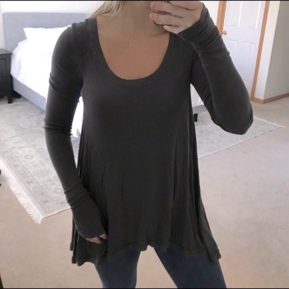 Free People January Long Sleeve Ribbed Oversized Long Sleeve Tunic Top - Picture 2 of 8